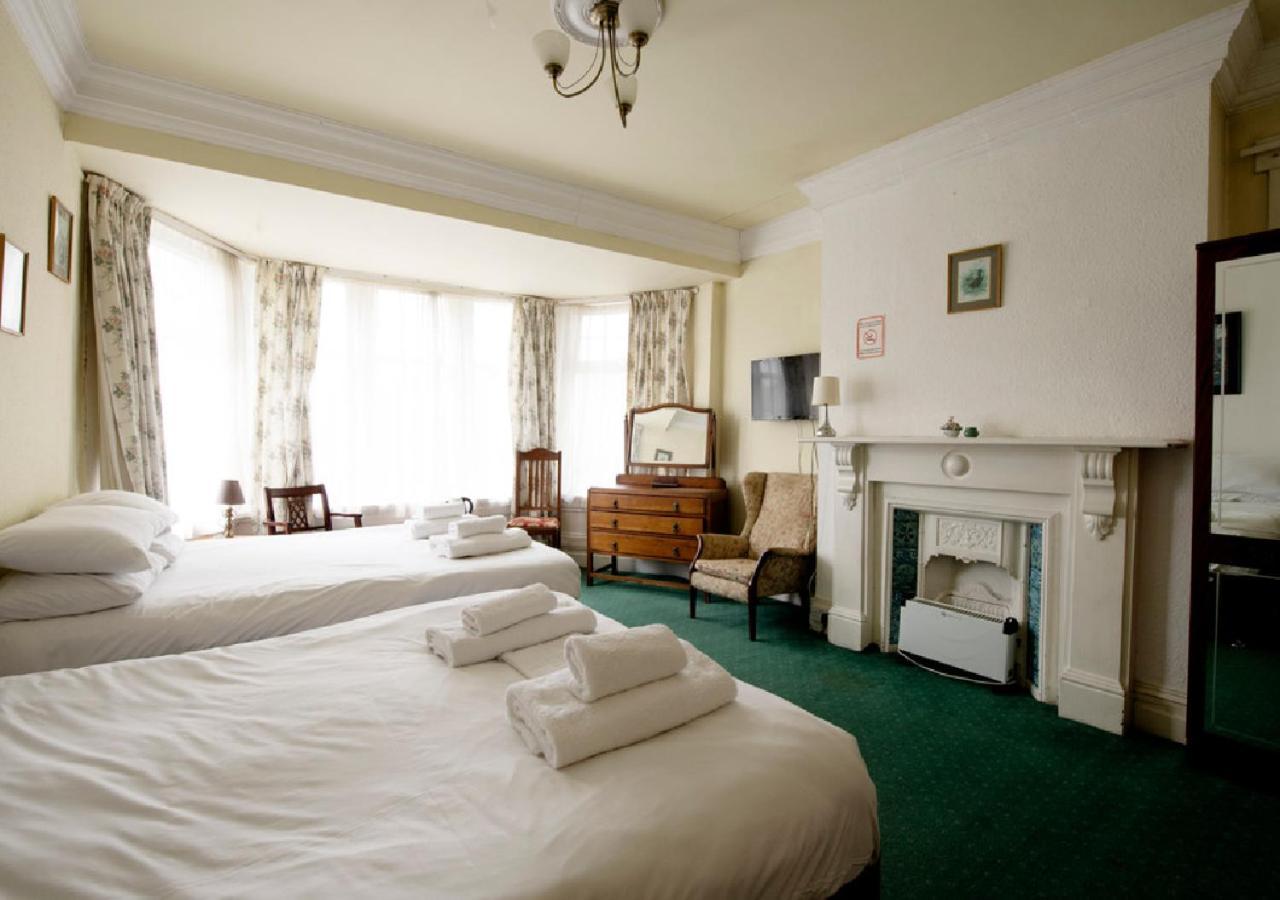 Hotels 24-7 - The Old Victoria Hotel Newport  Exteriér fotografie