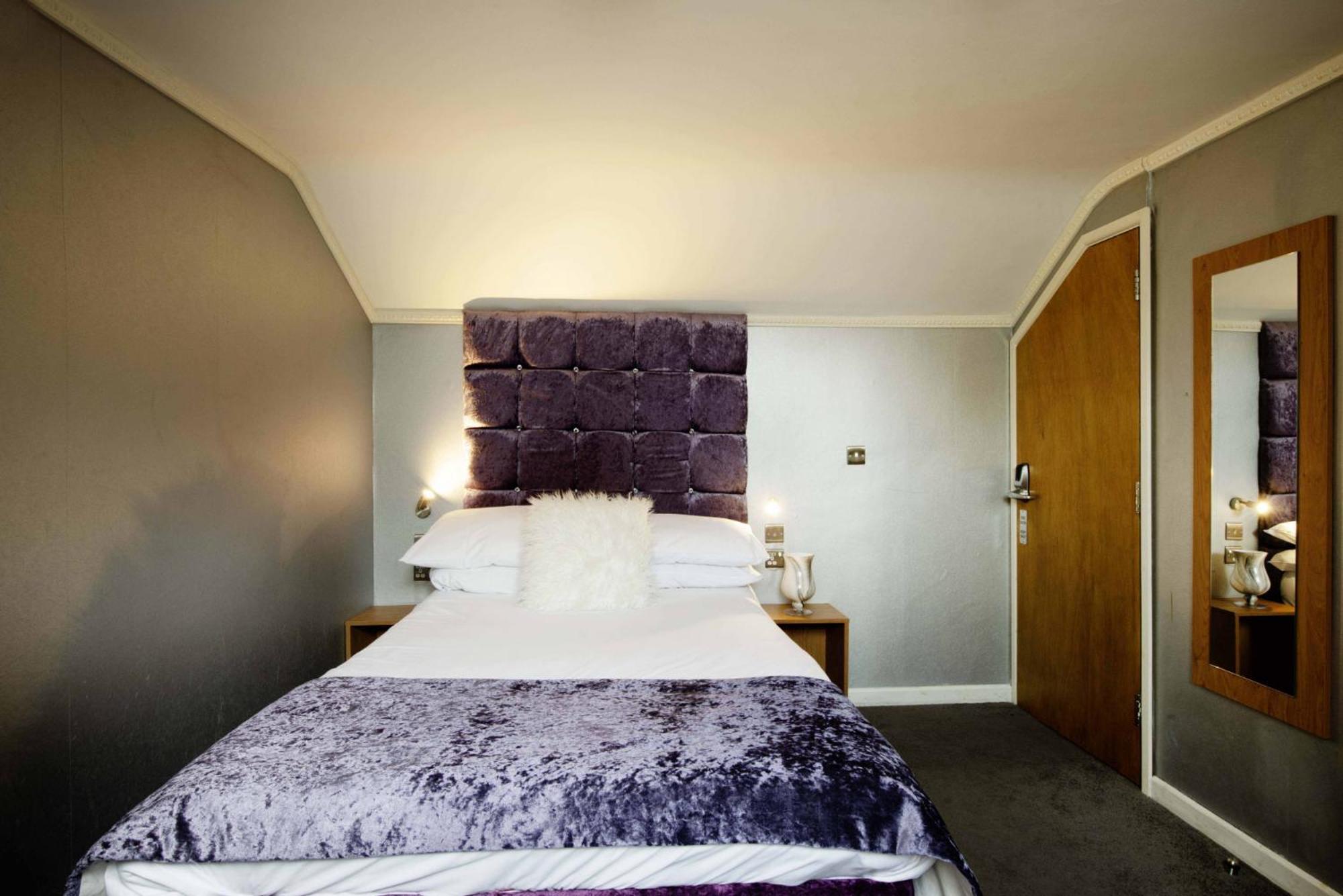 Hotels 24-7 - The Old Victoria Hotel Newport  Exteriér fotografie